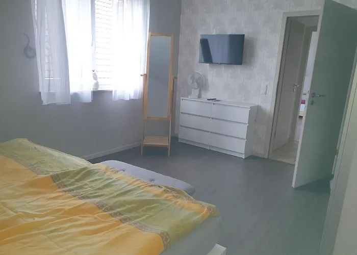 Beim Oldtimer Daire *